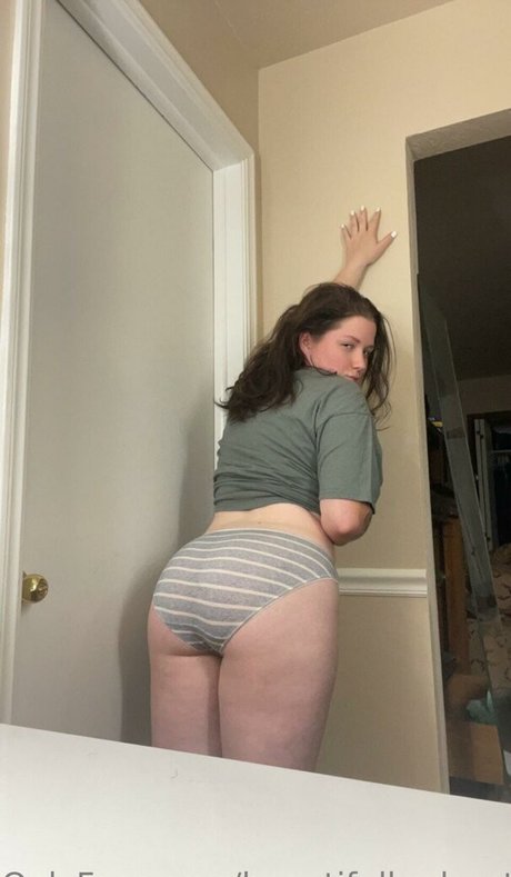 Jessica Melton belle étoile des photos