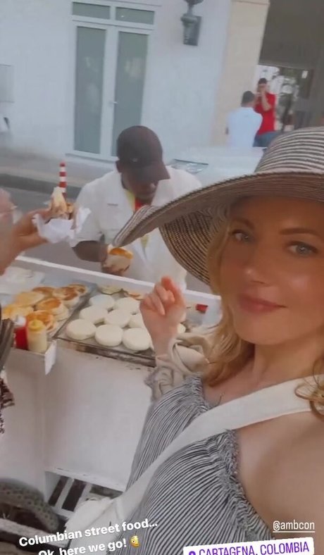 sexe en cuisine onlyfans parfait nu collection