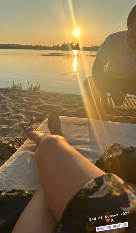 Katheryn Winnick étoile sympa img