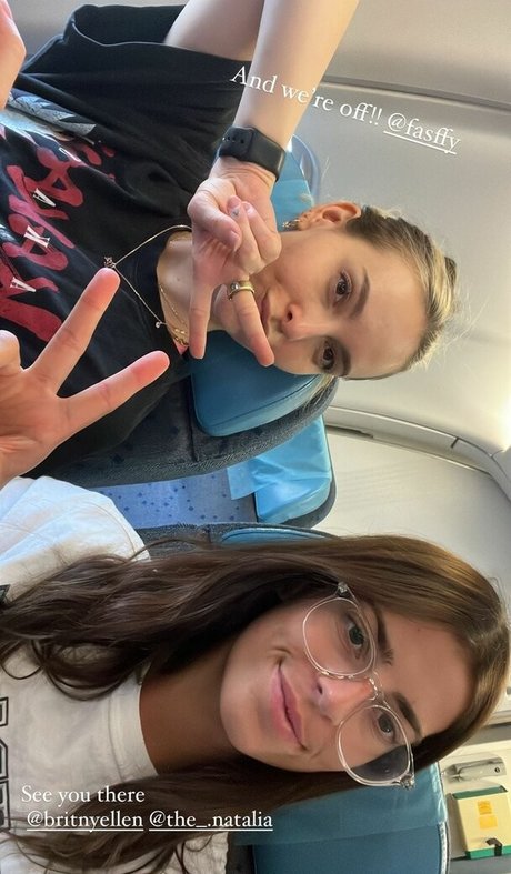 fans de femmes uniquement nus de haute qualité photo