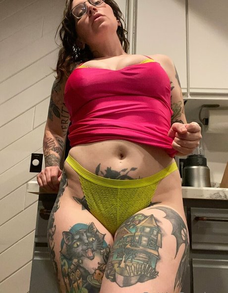 Bettie Bondage modèle exclusif galeries