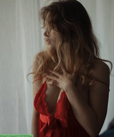 Saekharu modèle hd images