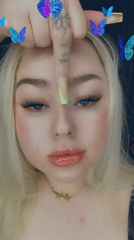 hailey rae20 modèle sympa images