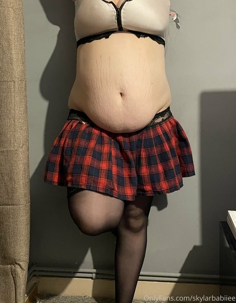 skylarbabiiee nus étoiles photo
