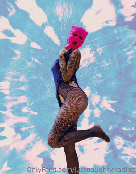 justnaughtynadine art de star du porno image