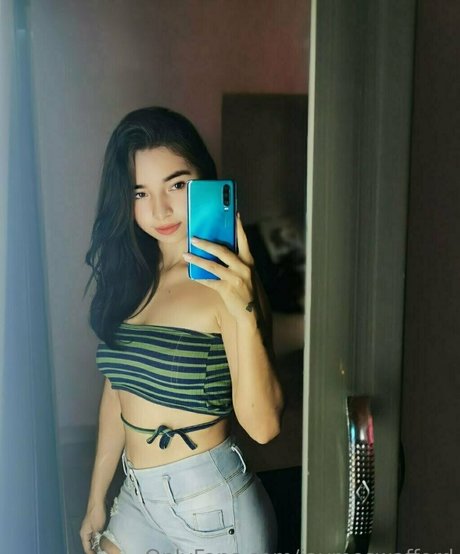 seins naturels onlyfans hd images