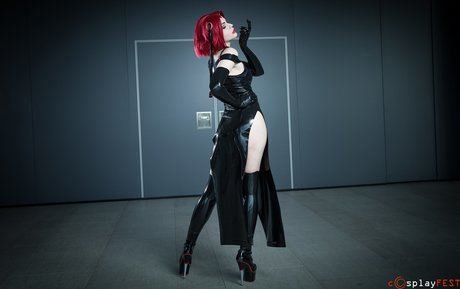 Anya Ichios modèle artistique galeries