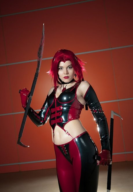 Anya Ichios art de star du porno img