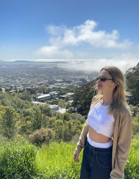 Angele Van Laeken star du porno gratuite des photos