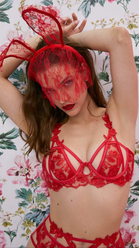 ado asiatique solo onlyfans nu en haute qualité photos