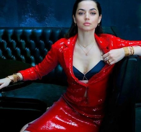 branlette uniquementfans belle définition des photos