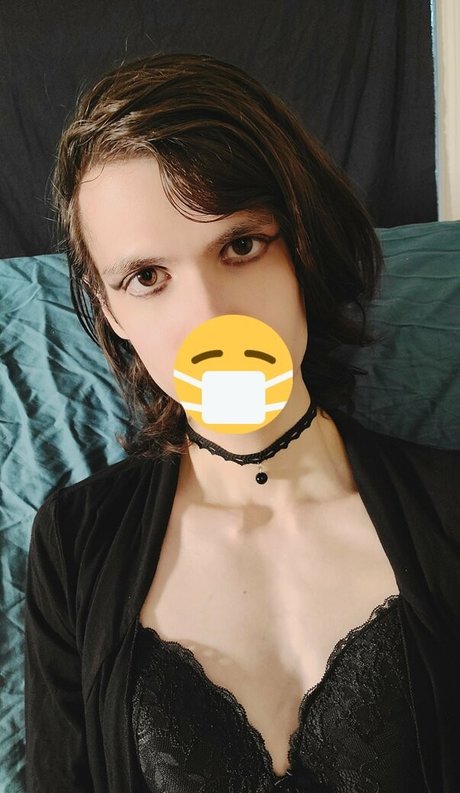 déshabillage onlyfans jolie xxx image