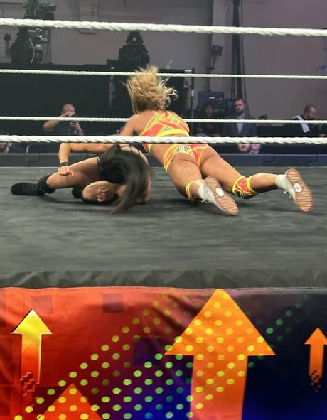 Sol Ruca art modèle collection