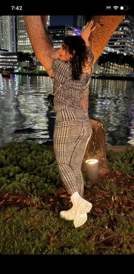 Nadine Velazquez star du porno adulte galeries