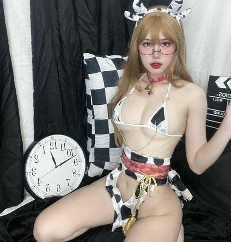 Yunne uwu modèle porno des photos