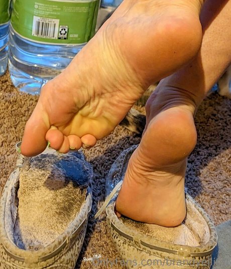 brandyelliott modèle de haute qualité des photos