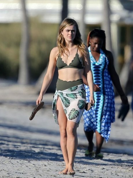 Melissa Roxburgh star du porno en haute qualité img