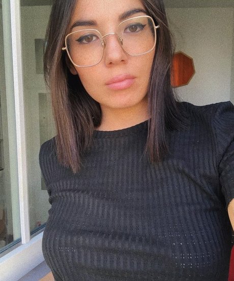 Agathe Auproux art de star du porno archive