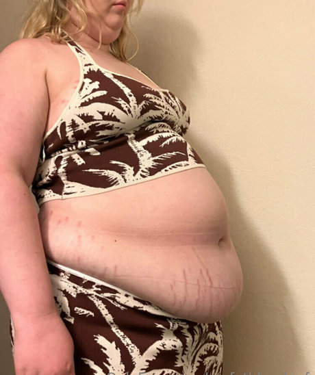 myfatblondegf jolie étoile img