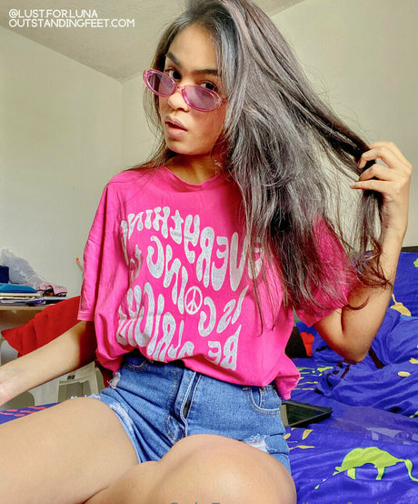 lust for luna actrice sexy img