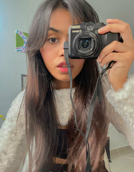 lust for luna jolie star du porno img