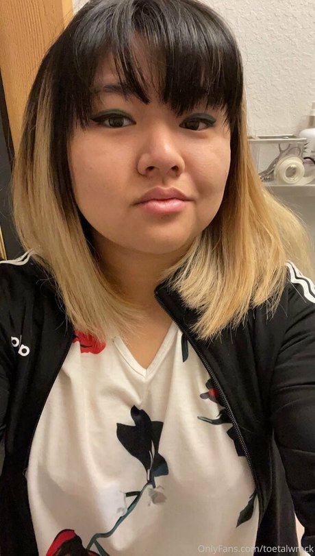 toetalwreck actrice parfaite galeries