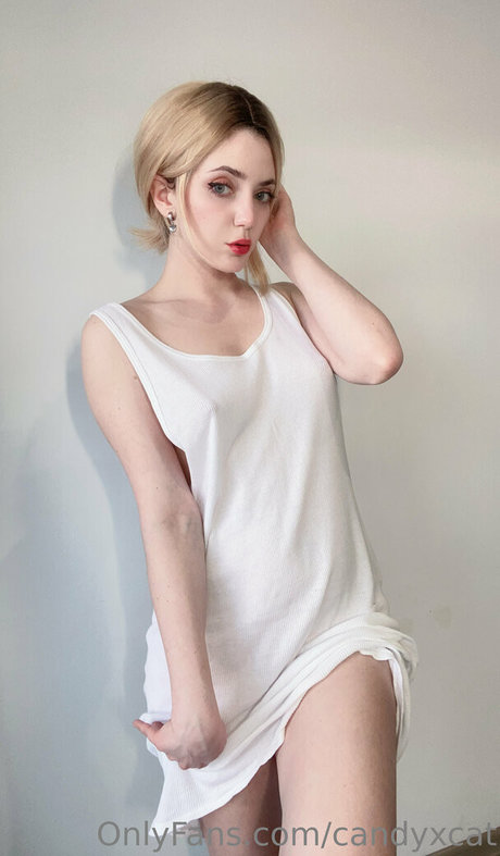 fleurxy modèle xxx photo