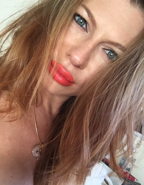 Marina Orlova nus de stars du porno collection