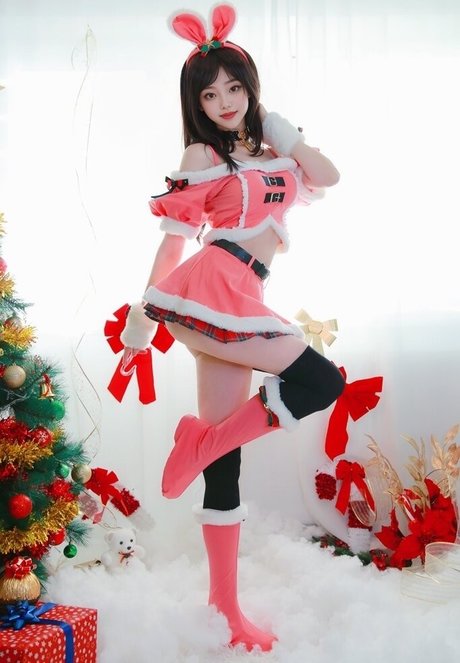 asiatique gratuit onlyfans beau haut des photos