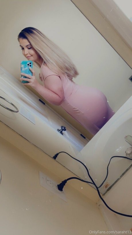 xxsarahtease actrice pornographique collection