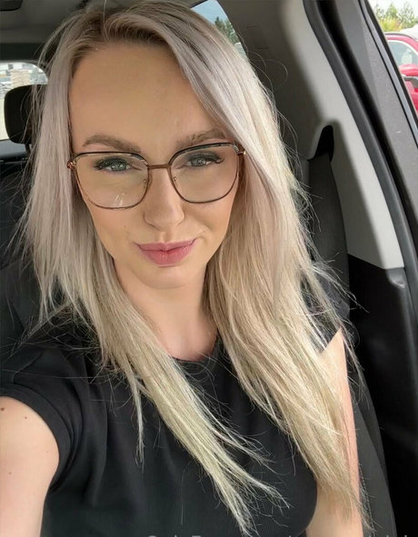 nurseryleigh étoile sexy img