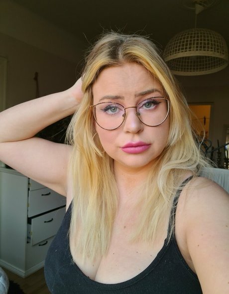 glitterbabeprincess actrice de nus galerie