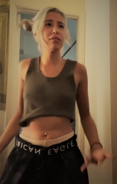 chatte solo uniquementfans xxx érotique photos