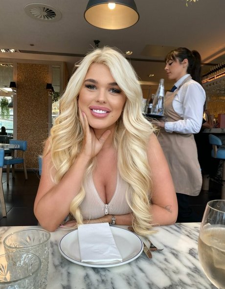 Jessica Jensen jolie star du porno galeries