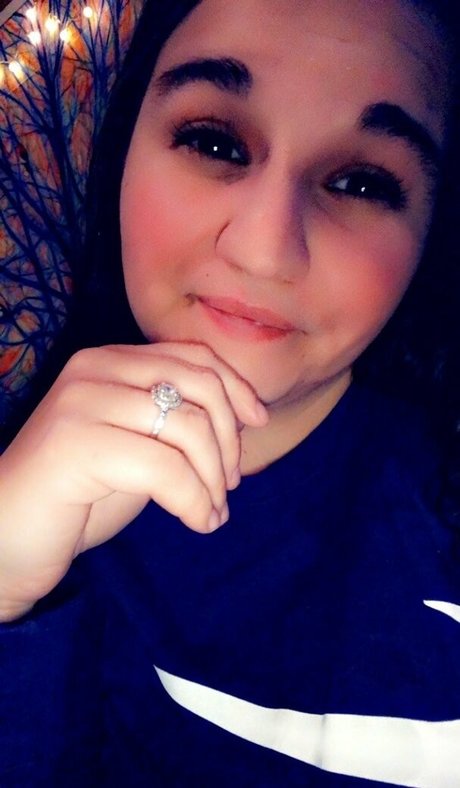 begformolly étoile sexy img