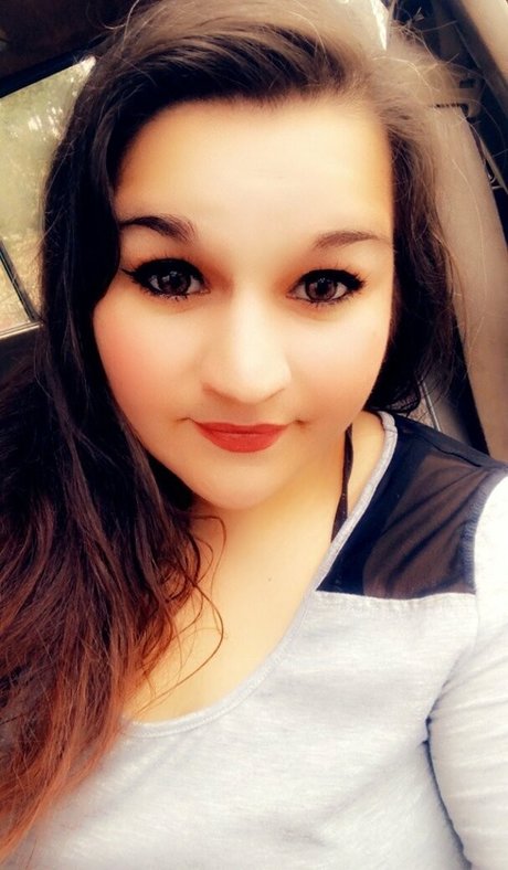 begformolly modèle érotique galerie