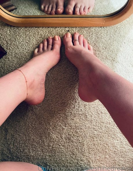 soleshinedreavip joli modèle photo