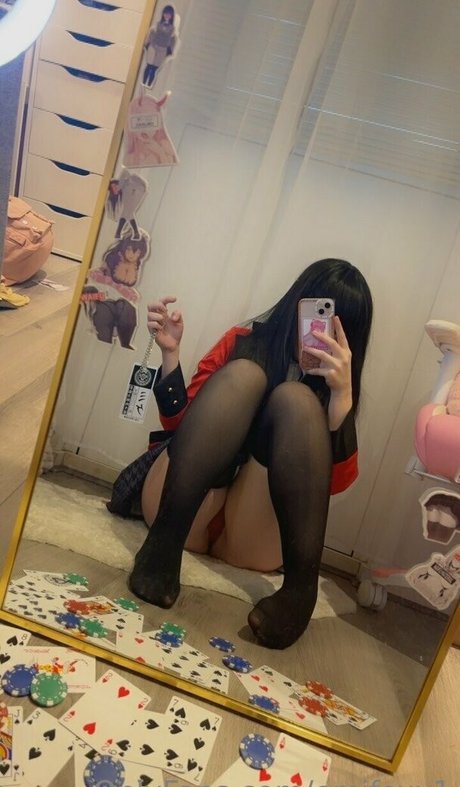 bunnyemiii actrice pornographique photo