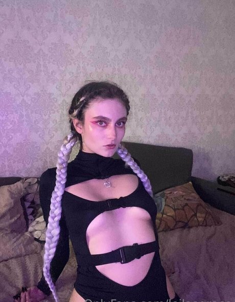 leilaagrace modèle pornographique image