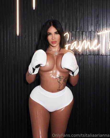 tsitaliaarianna star du porno gratuite photo