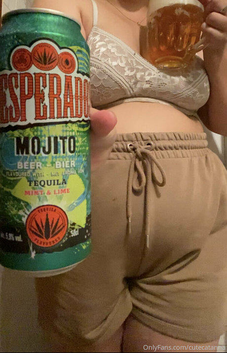 cutecatanna star du porno hd des photos