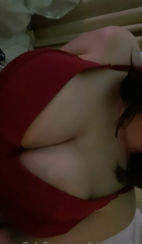 bionicgirlie modèle nu galeries