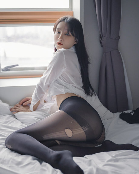 Lee Seol_ modèle xxx photos