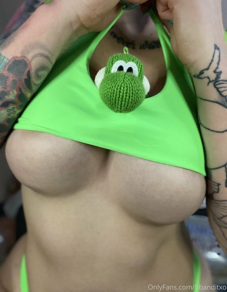 ado asiatique solo onlyfans bien chaud archive