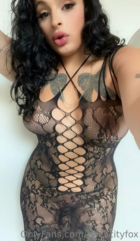 tsfelicityfox étoile sympa images