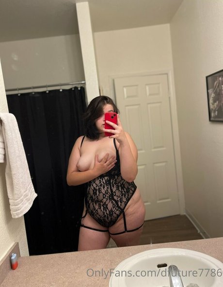 dfuture7786 star exclusive des photos