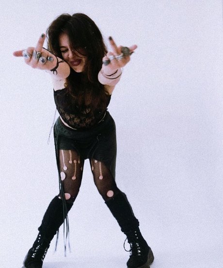 Maddy Adderley belle actrice img