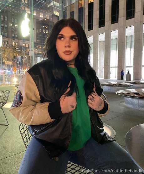 nattiethebaddie modèle magnifique galerie