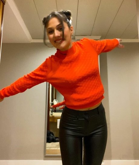 Sabela OT actrice porno galeries