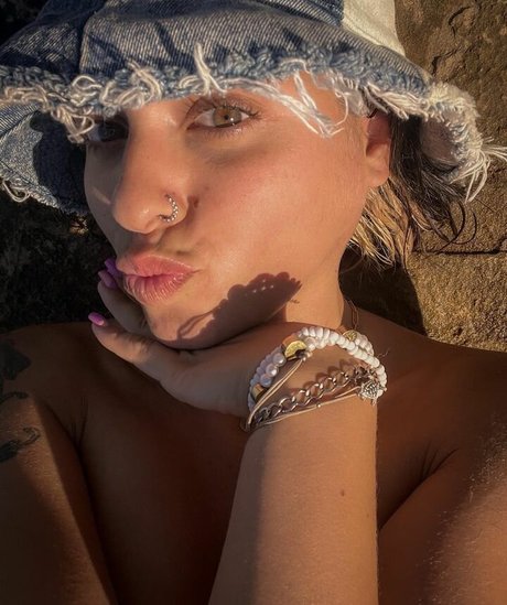 Marta De Lola étoile hd galerie